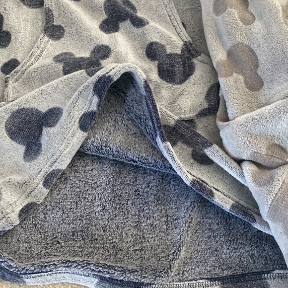 Disney hoodies sleep wear Mickey design - Picture 5 of 8